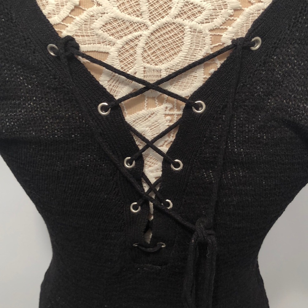H&M Knit Top - Picture 5 of 6
